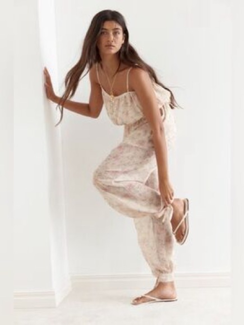 H&M Light Pink Floral Strap Jumpsuit